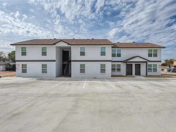 2016 Paisley Drive, Unit C, Arlington, TX 76015