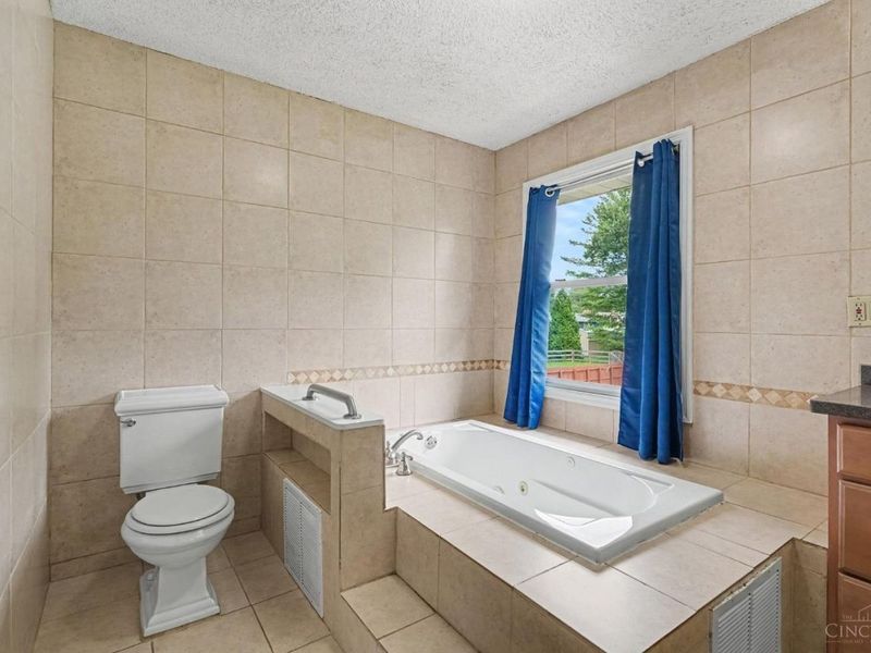 3648 Saratoga Drive, Fairfield Township, OH 45011 Photo 18