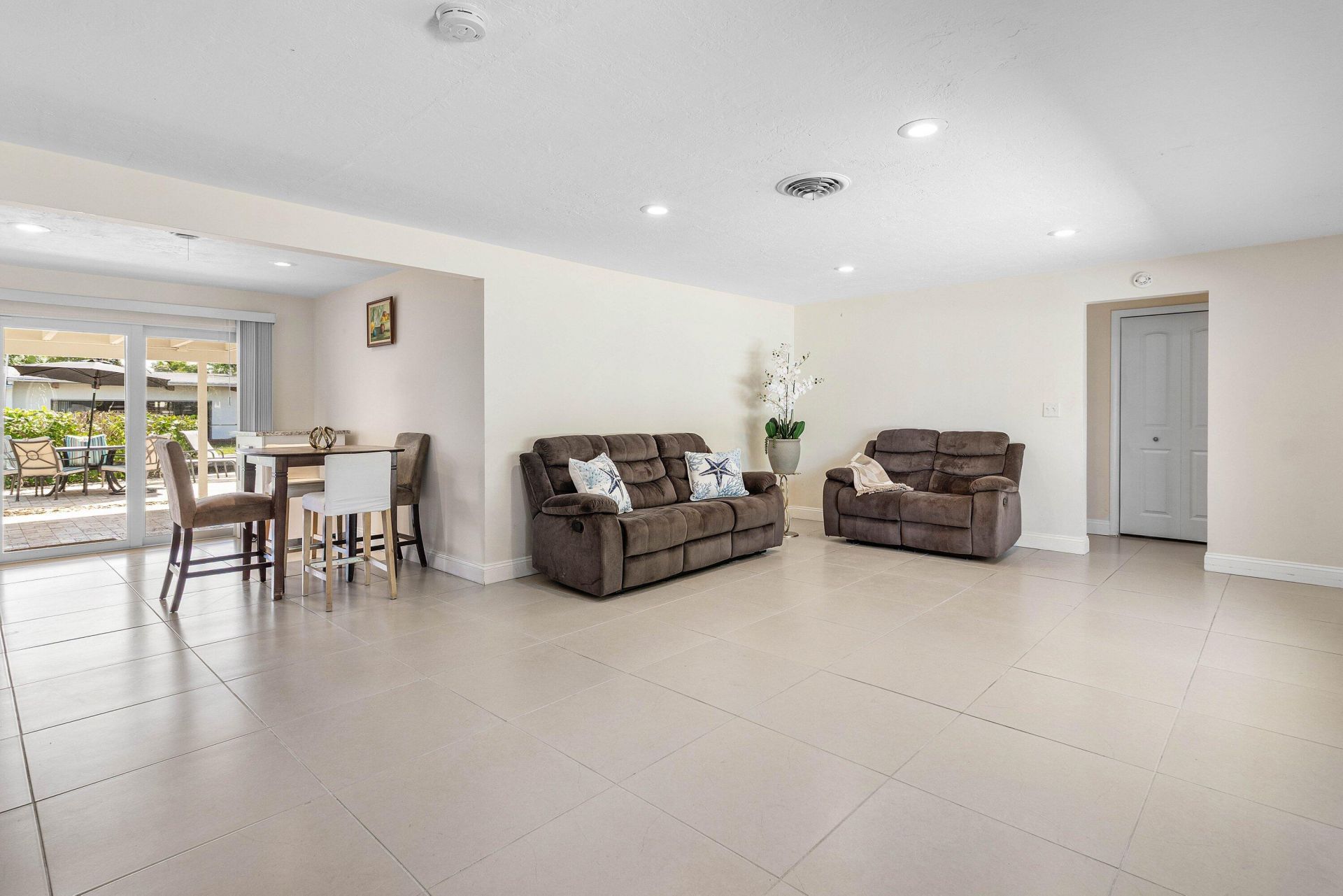 1620 SW 4th Avenue, Pompano Beach, FL 33060 Photo