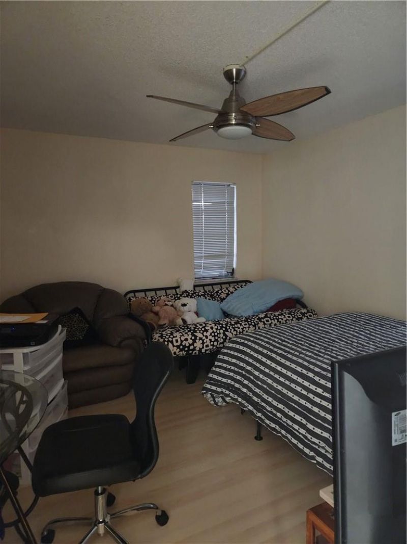 7050 NW 44th Street, Unit 403, Lauderhill, FL 33319 Photo