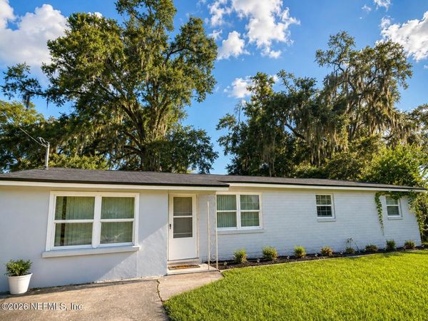 456 BLAIRMORE BLVD Boulevard W, Orange Park, FL 32073
