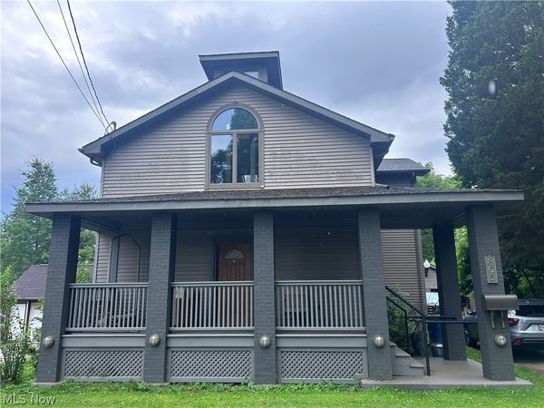 805 5th Street , Niles, OH 44446