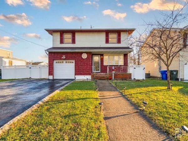 14 Carteret Street , Port Reading, NJ 07064