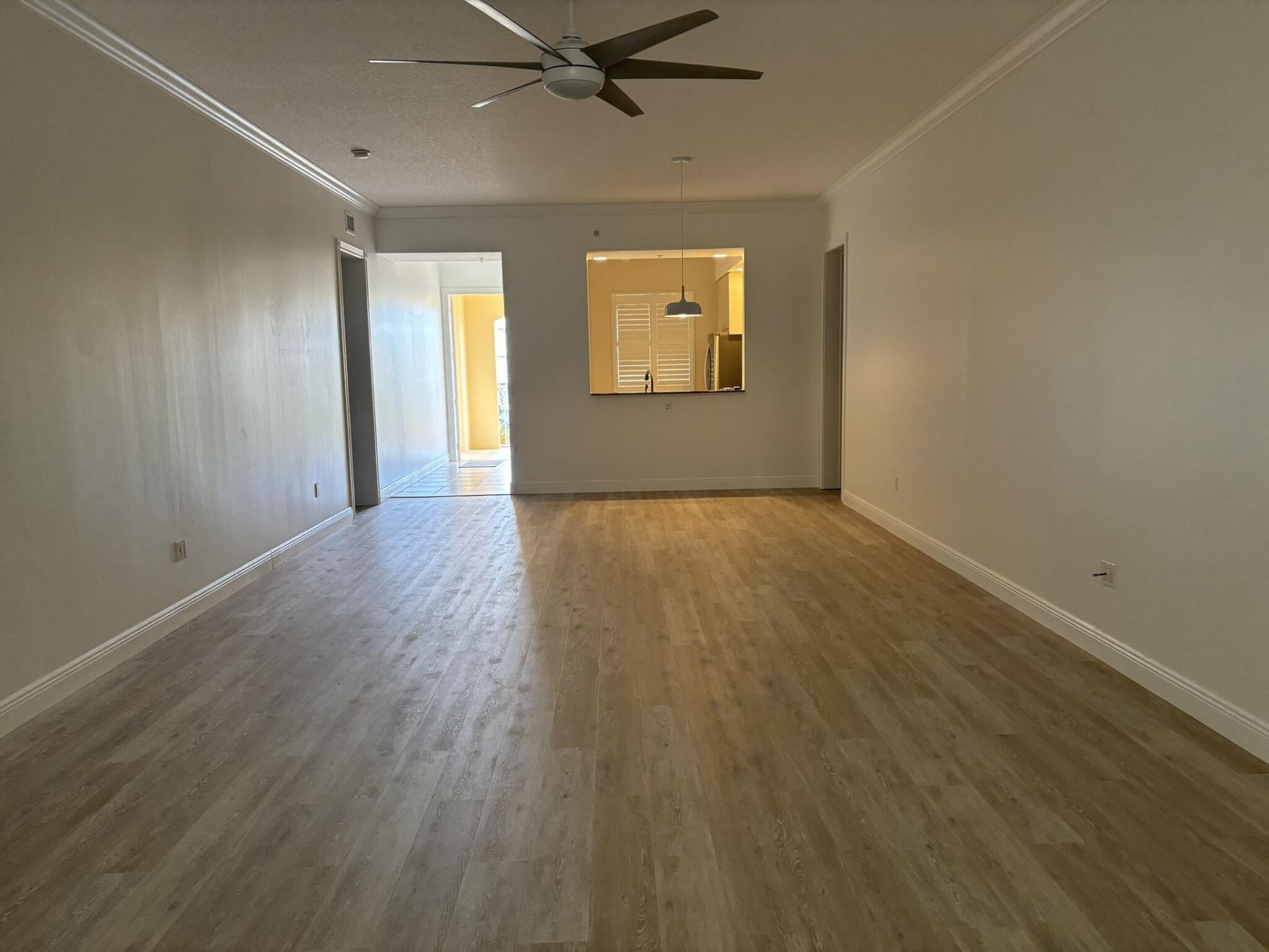 7 Harbour Isle Drive E, Unit 304, Fort Pierce, FL 34949 Photo