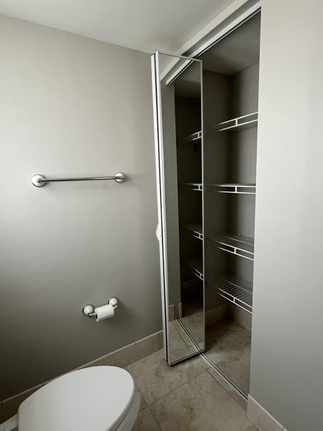 230 NE 26th Avenue, Unit 207, Boynton Beach, FL 33435 Photo