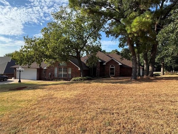 11527 Country Lane, Midwest City, OK 73130