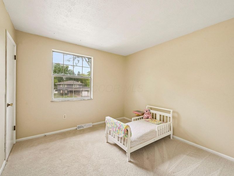 402 Worman Drive, Columbus, OH 43230 Photo 35