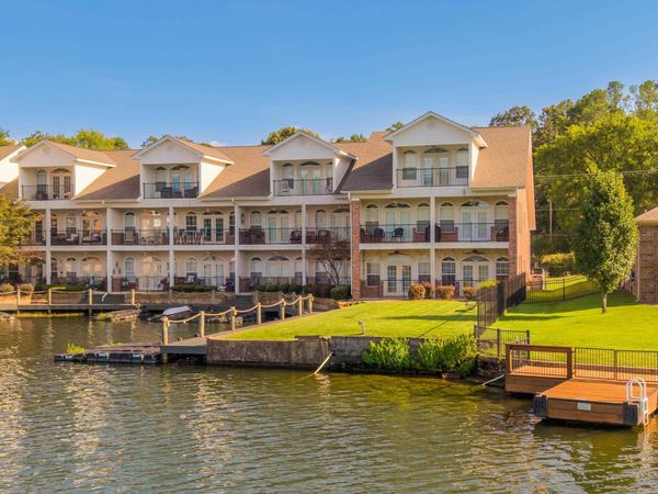 451 Lakeland Drive, Hot Springs, AR 71913