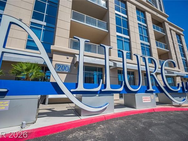 200 W Sahara Avenue, Unit 3401, Las Vegas, NV 89102