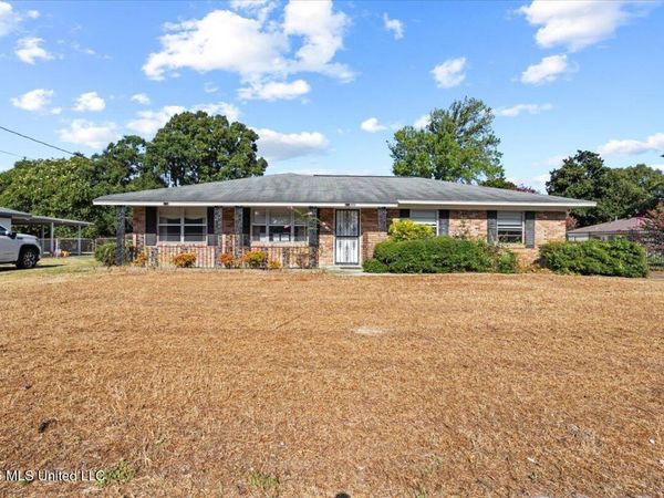 1011 Anniston Avenue, Gulfport, MS 39507