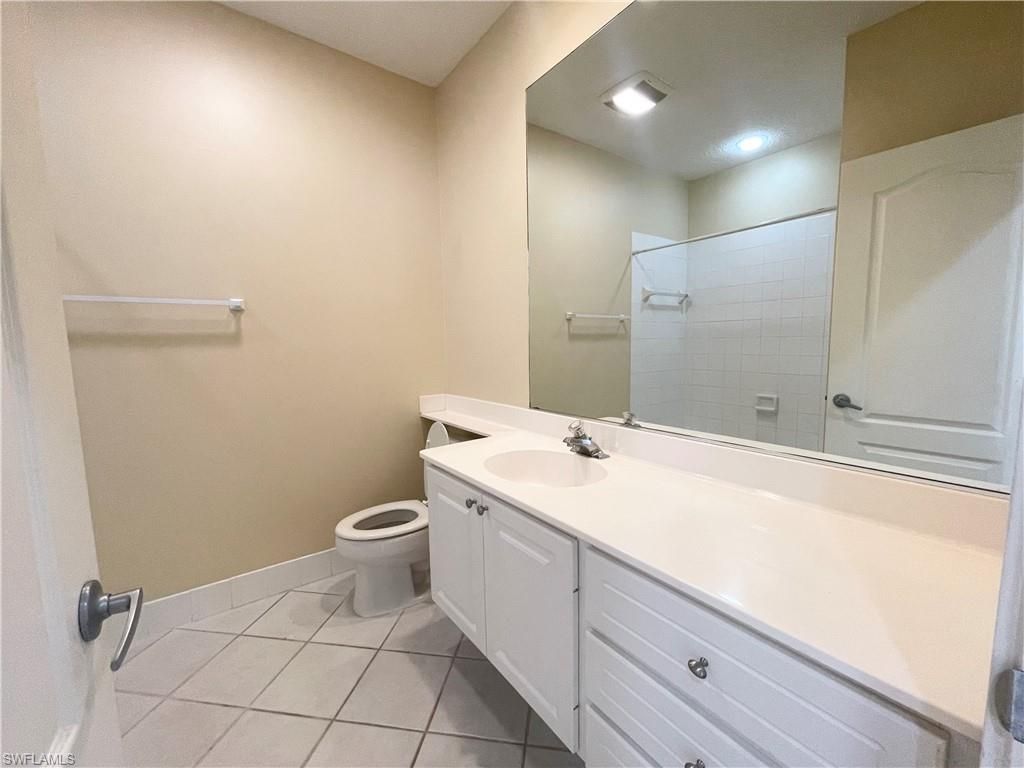 5325 Cove Cir, Naples, FL 34119 Photo