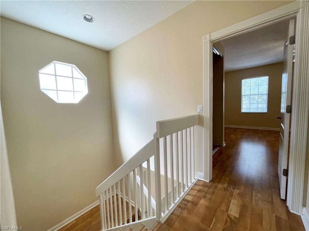 5325 Cove Cir, Naples, FL 34119 Photo