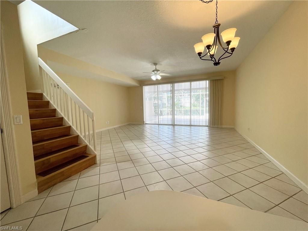5325 Cove Cir, Naples, FL 34119 Photo