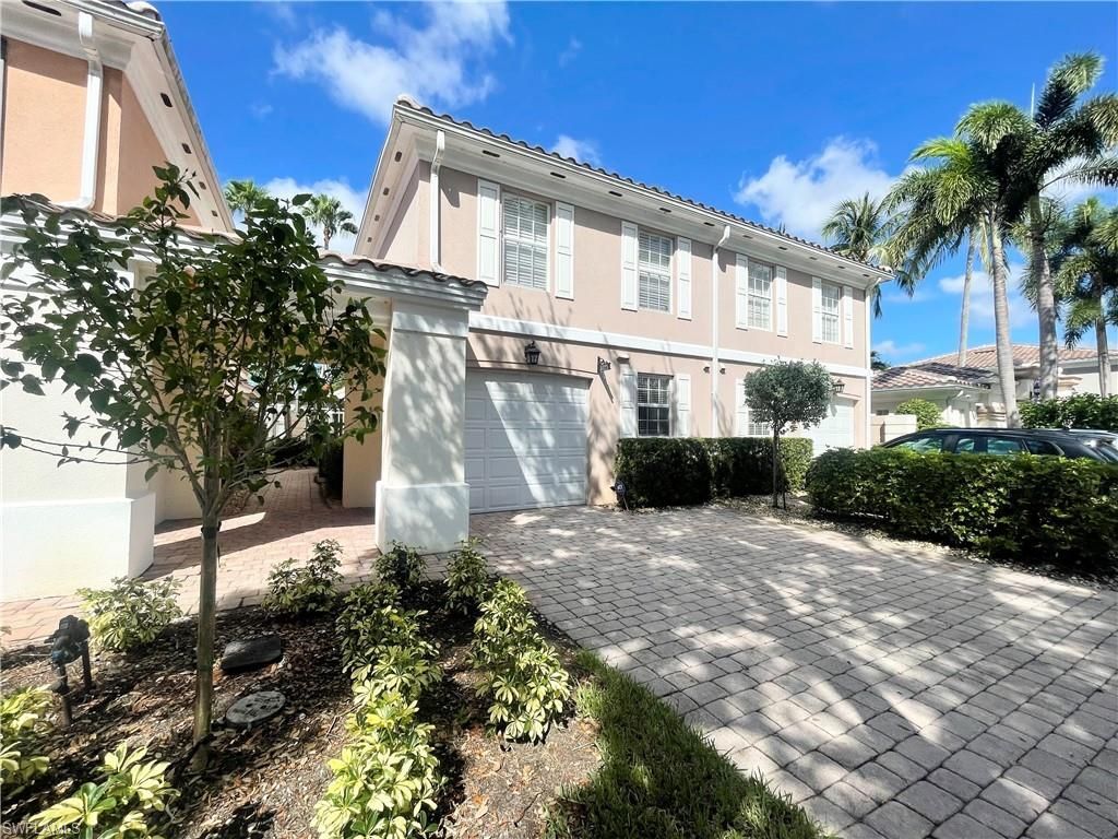 5325 Cove Cir, Naples, FL 34119 Photo