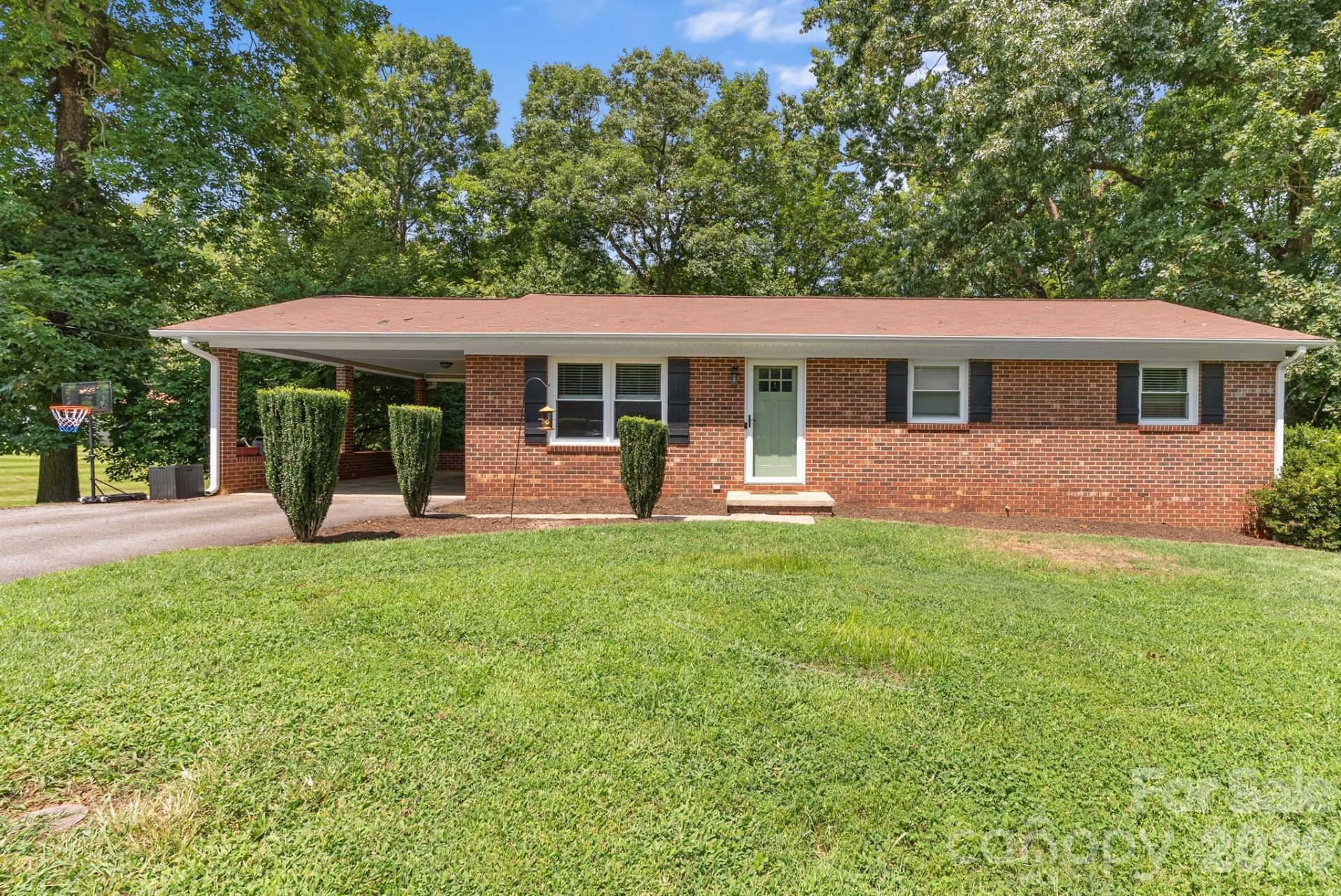 132 Blue Ridge Road, State Road, NC 28676 Main Photo
