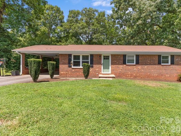 132 Blue Ridge Road, State Road, NC 28676