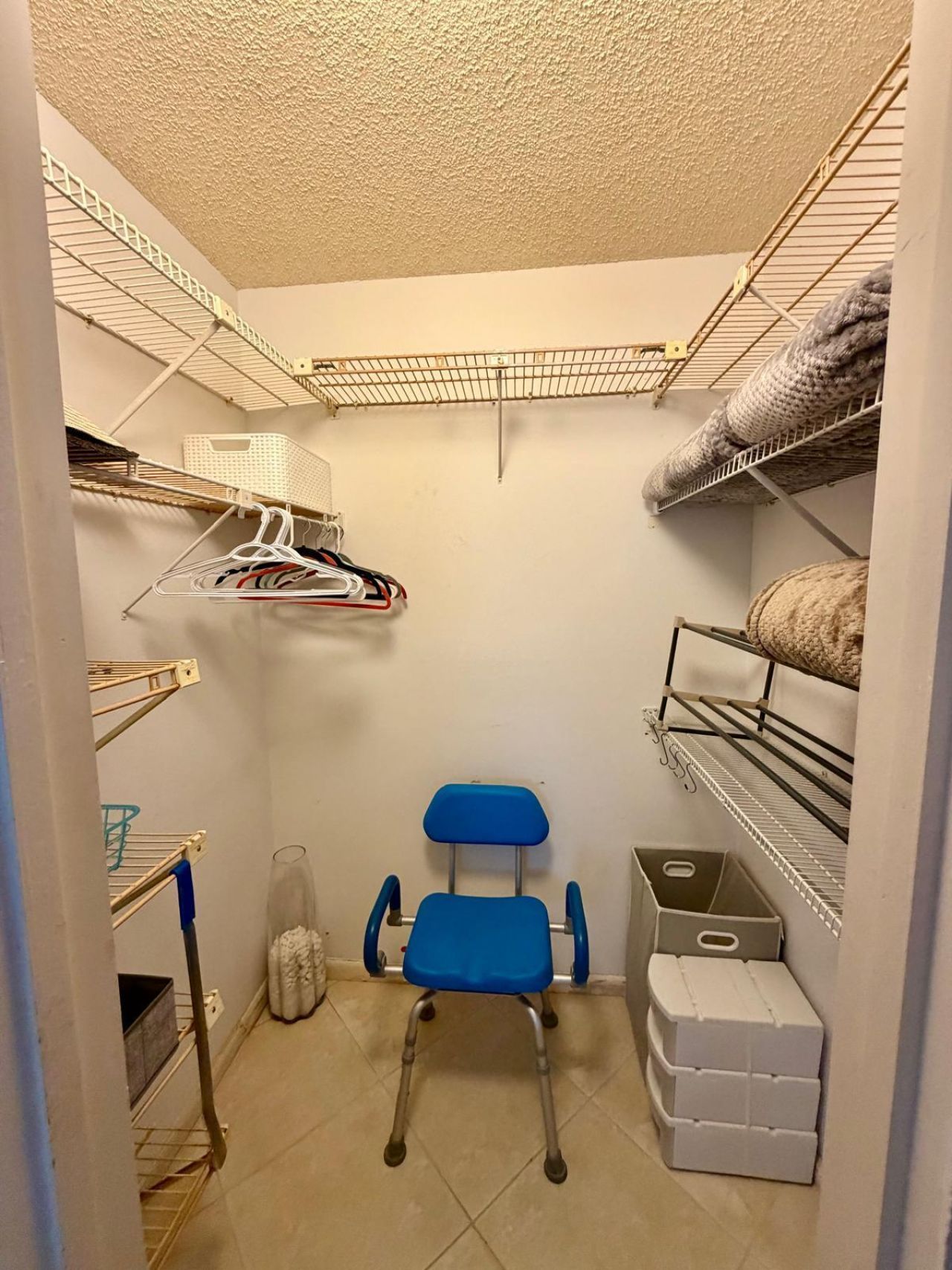 300 NE 26th Avenue, Unit 2010, Boynton Beach, FL 33435 Photo