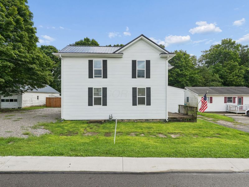 160 S Harrison Street, Tarlton, OH 43156 Photo 2