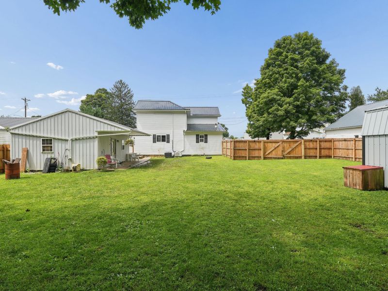 160 S Harrison Street, Tarlton, OH 43156 Photo 4