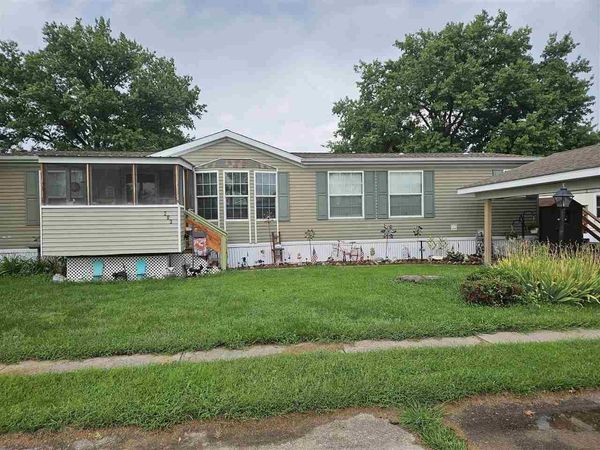 203 Bourdeaux st, Iowa City, IA 52240
