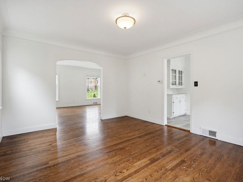 3801 Washington Boulevard, University Heights, OH 44118 Photo 9