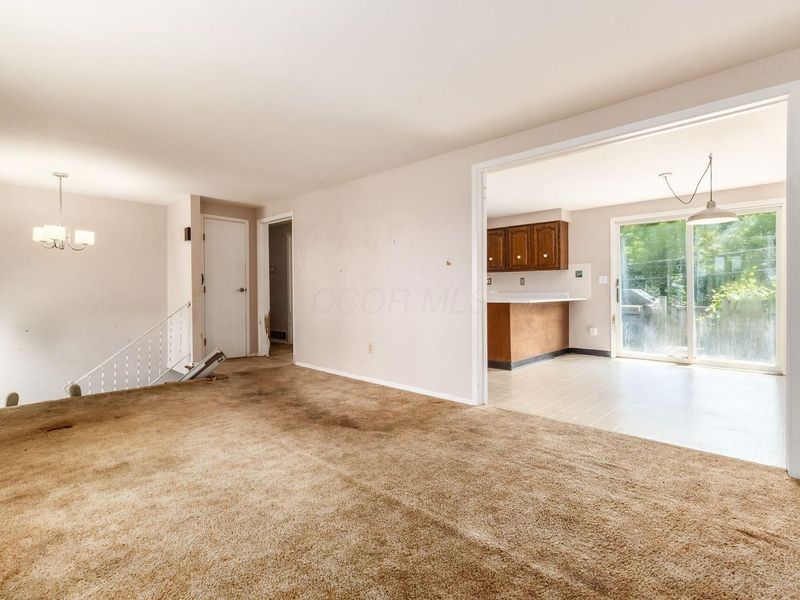6609 Refugee Road SW, Etna, OH 43062 Photo 10