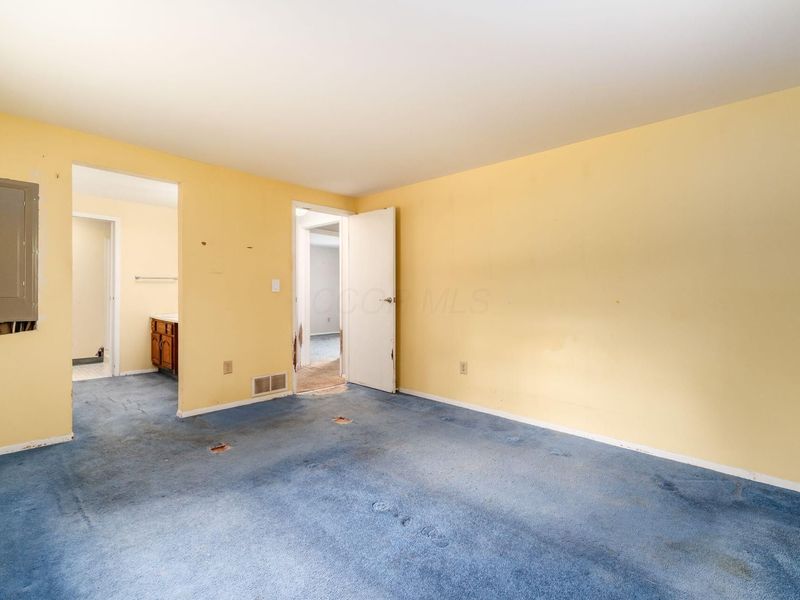 6609 Refugee Road SW, Etna, OH 43062 Photo 28