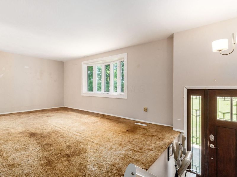 6609 Refugee Road SW, Etna, OH 43062 Photo 7
