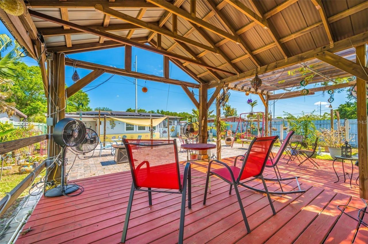 1572 77th Avenue N, Saint Petersburg, FL 33702 Photo