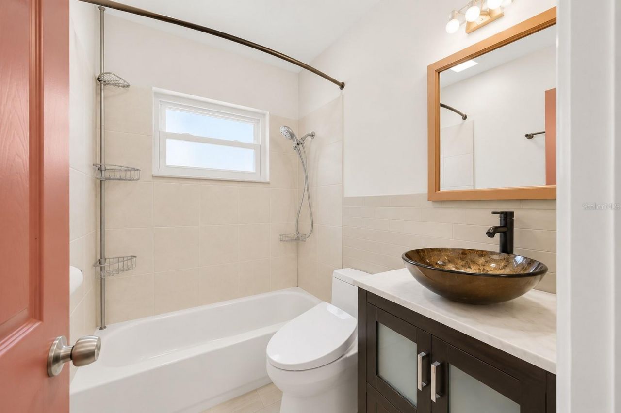 1572 77th Avenue N, Saint Petersburg, FL 33702 Photo