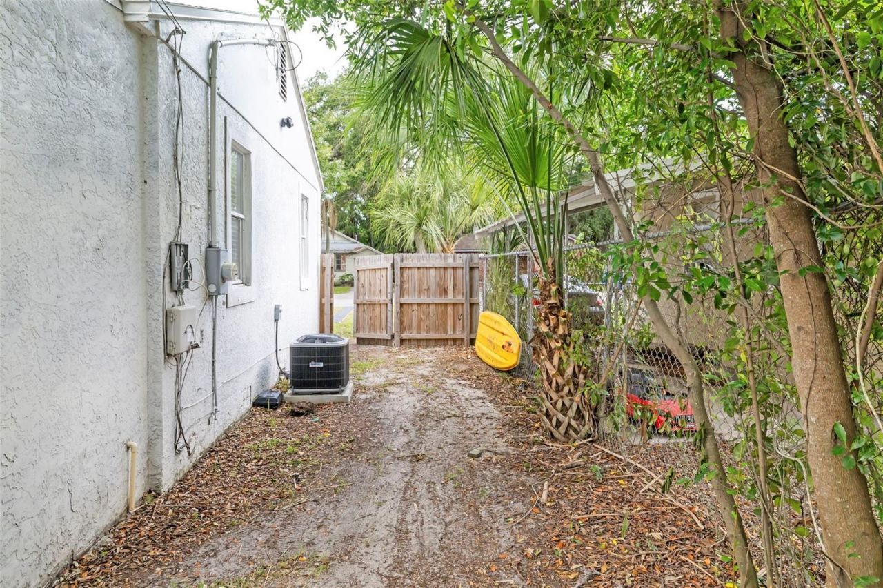 1636 Prescott Street S, Saint Petersburg, FL 33712 Photo