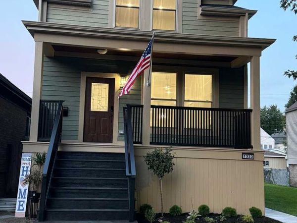 1323 Home Avenue , Berwyn, IL 60402