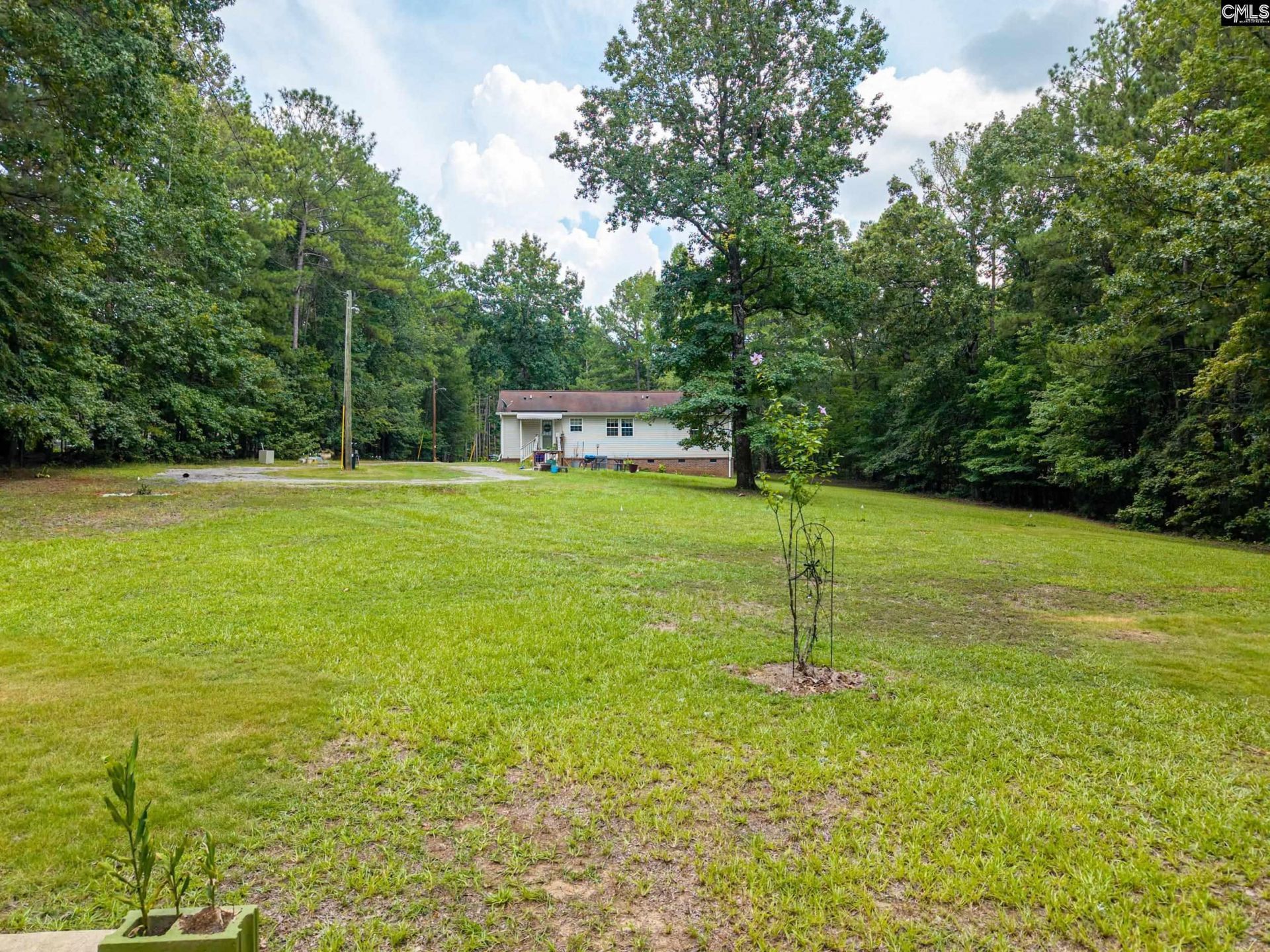 1345 Winterwood Road  Photo 4