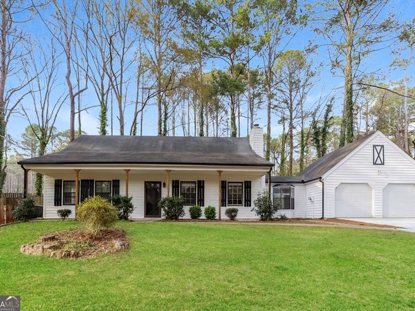 105 Spur Ridge, Peachtree City, GA 30269