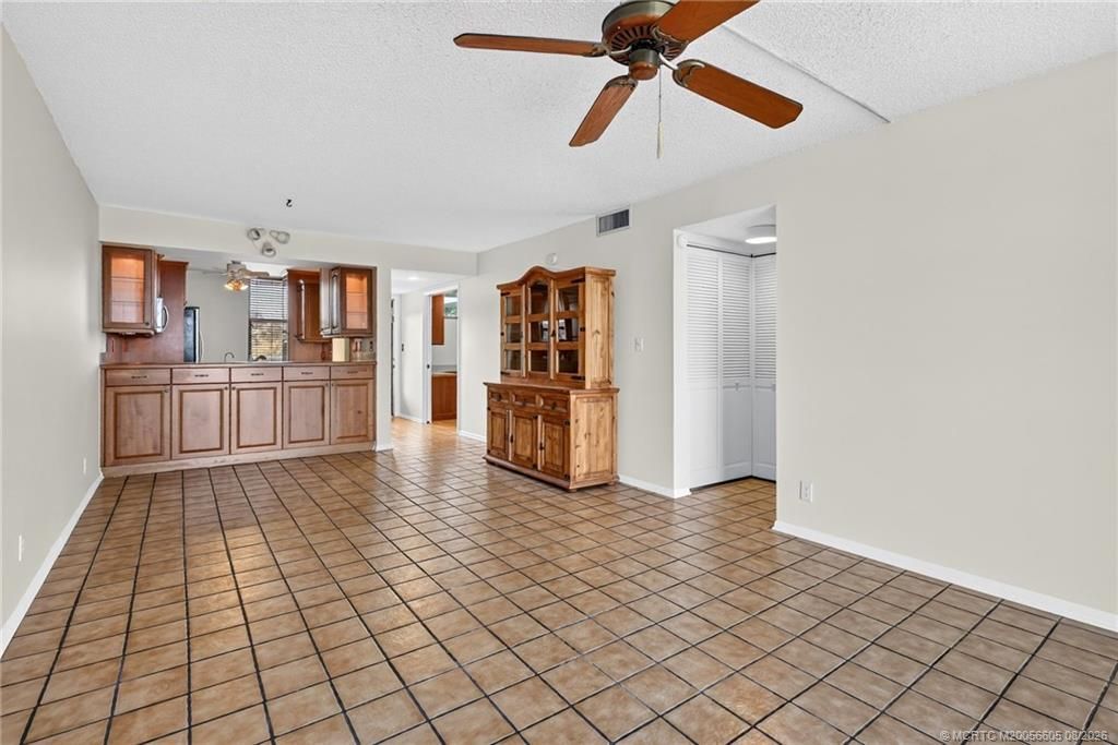 1950 SW Palm City Road , Unit 14-302, Stuart, FL 34994 Photo