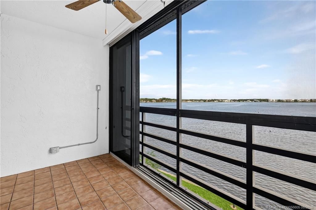 1950 SW Palm City Road , Unit 14-302, Stuart, FL 34994 Photo