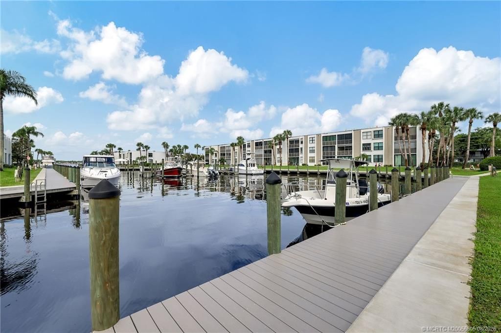 1950 SW Palm City Road , Unit 14-302, Stuart, FL 34994 Photo