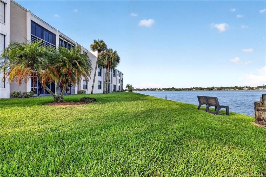 1950 SW Palm City Road , Unit 14-302, Stuart, FL 34994 Photo