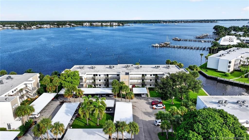 1950 SW Palm City Road , Unit 14-302, Stuart, FL 34994 Photo