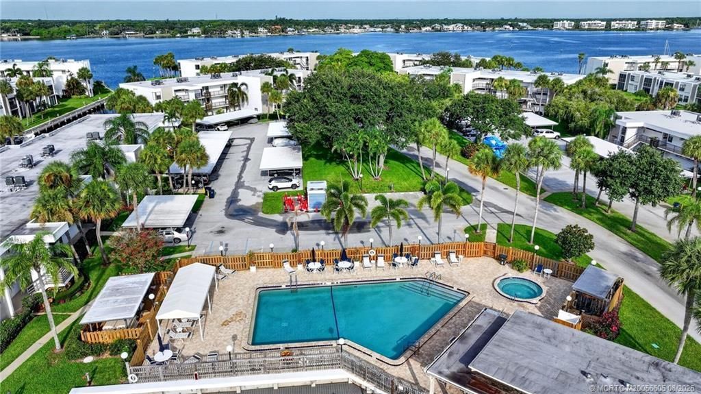 1950 SW Palm City Road , Unit 14-302, Stuart, FL 34994 Photo