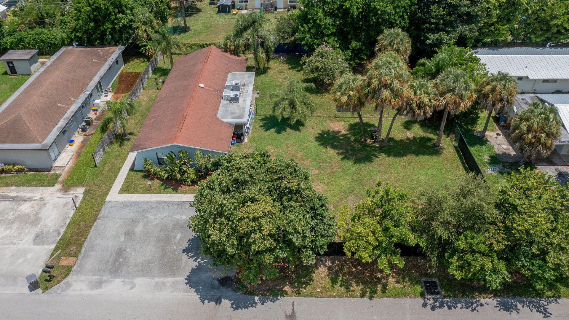 9287 Sunrise Drive, West Palm Beach, FL 33403 Photo
