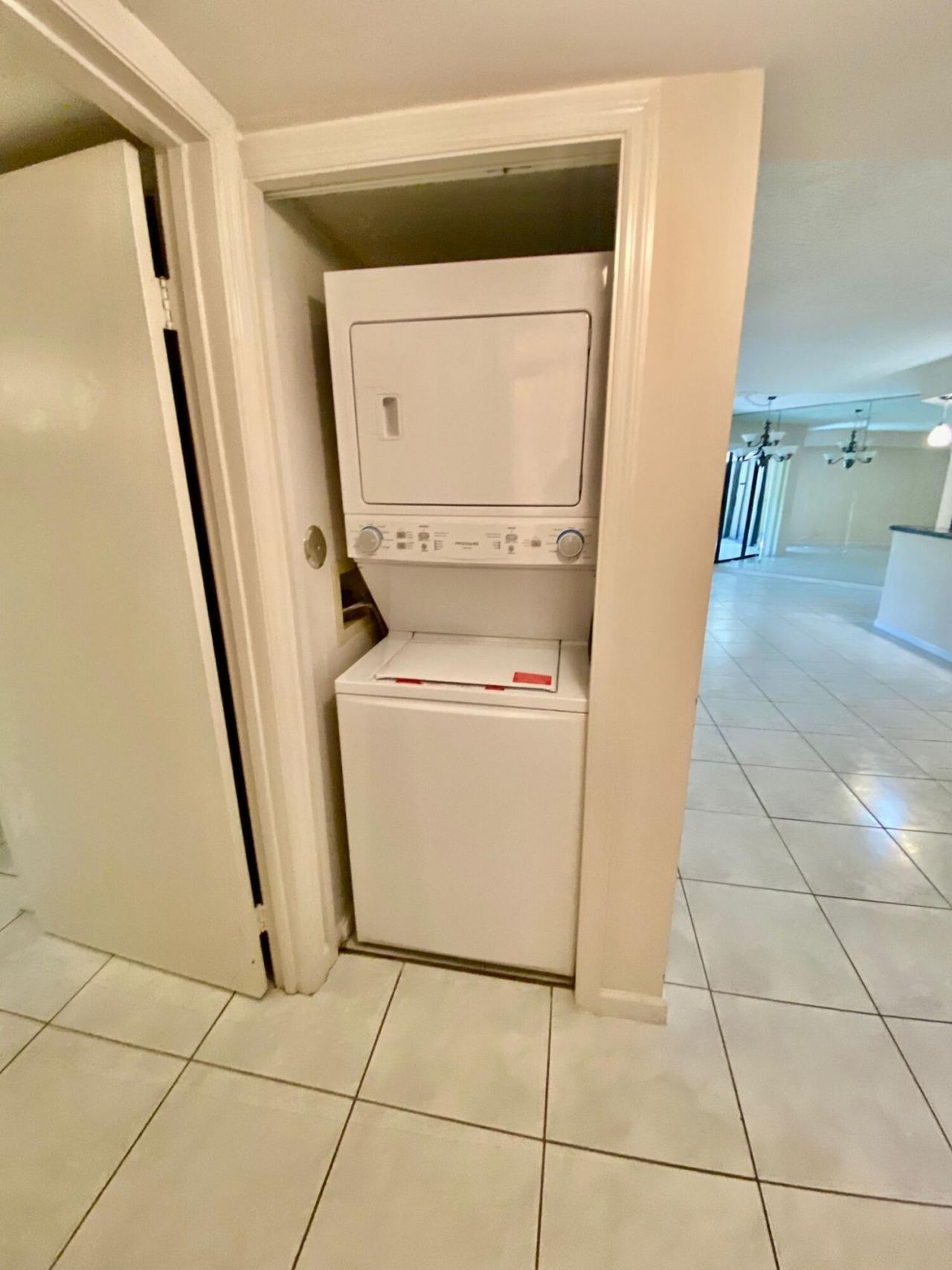 5900 Camino Del Sol, Unit 206, Boca Raton, FL 33433 Photo