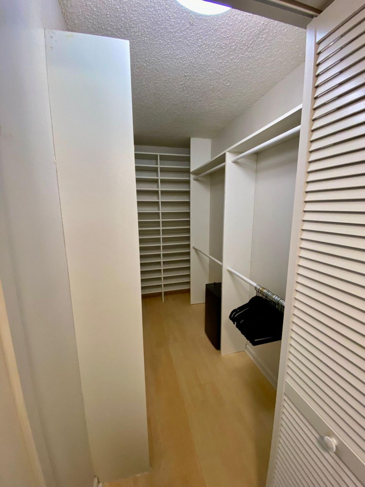5900 Camino Del Sol, Unit 206, Boca Raton, FL 33433 Photo