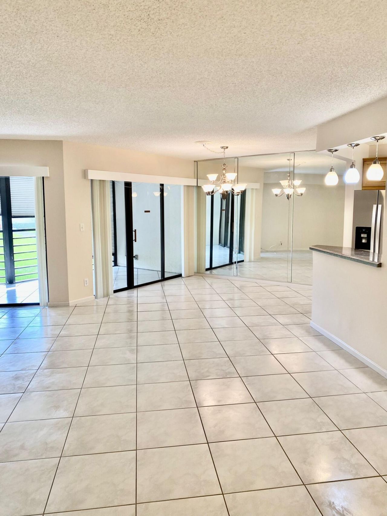 5900 Camino Del Sol, Unit 206, Boca Raton, FL 33433 Photo