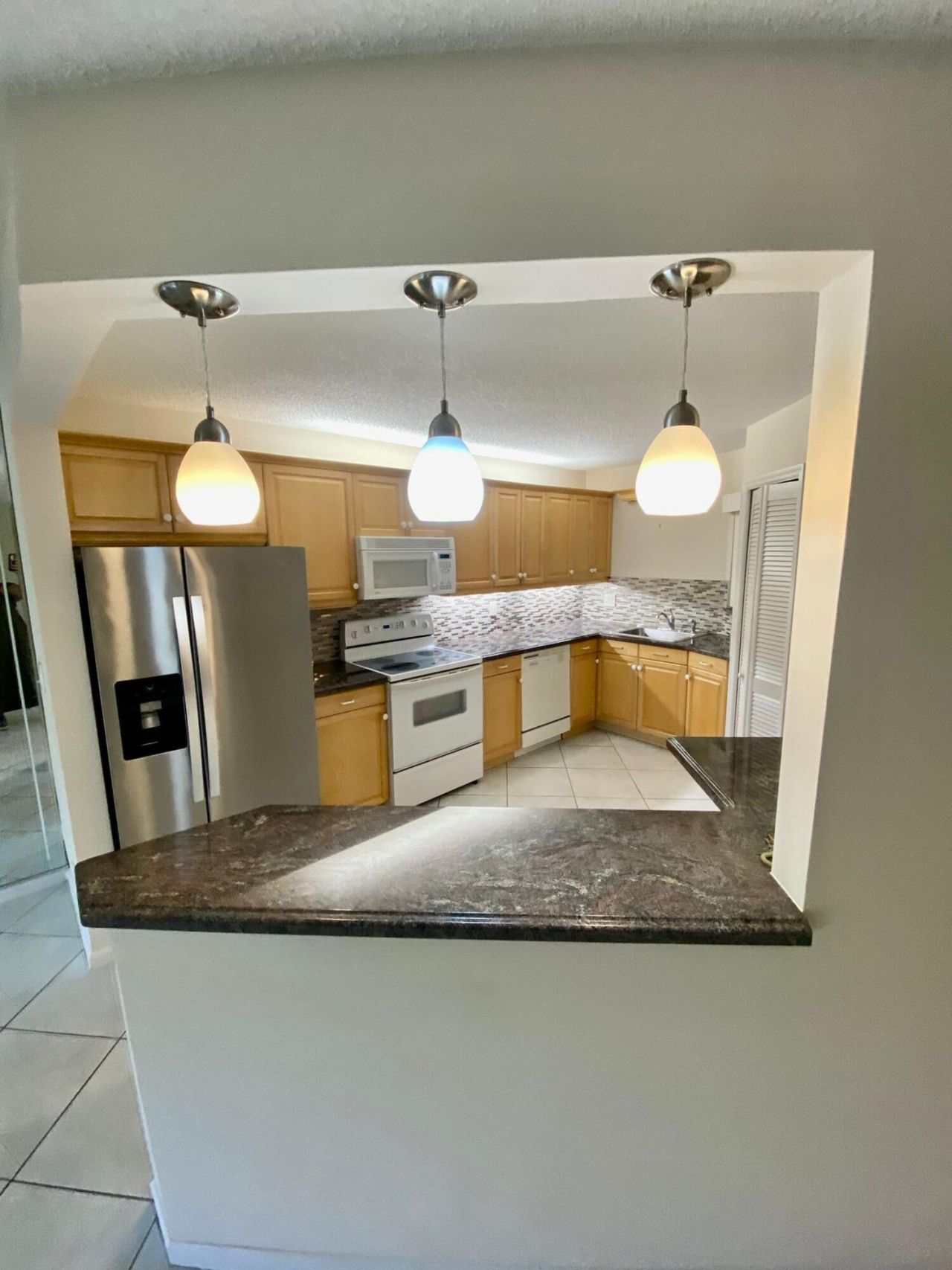 5900 Camino Del Sol, Unit 206, Boca Raton, FL 33433 Photo