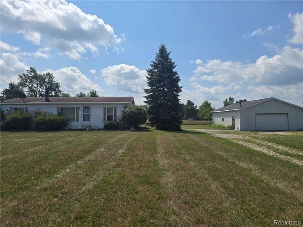 8989 Simpson Road , Ovid, Mi 48866