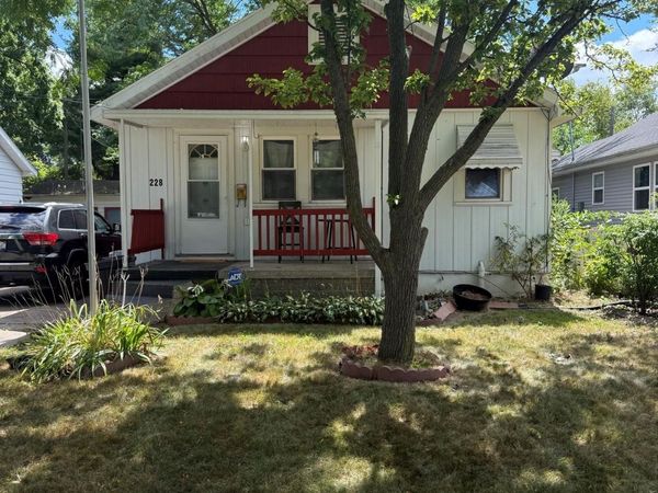 228 Borland Court , Saginaw, Mi 48602