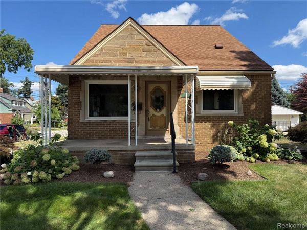 1407 Nowlin Street, Dearborn, Mi 48124