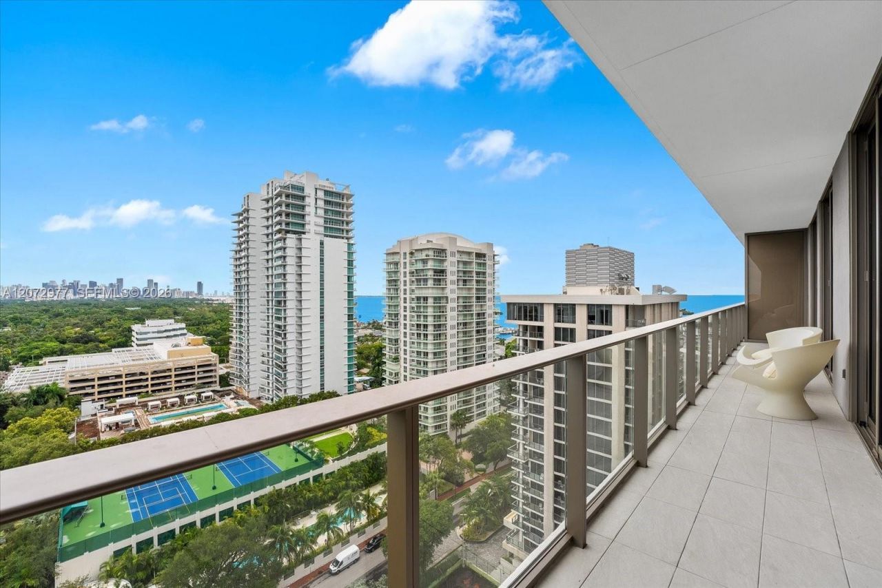 2678 Tigertail Ave , Unit 1508, Miami, FL 33133 Photo