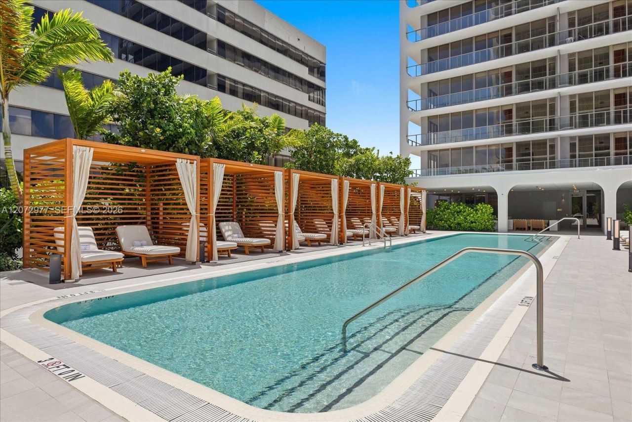 2678 Tigertail Ave , Unit 1508, Miami, FL 33133 Photo